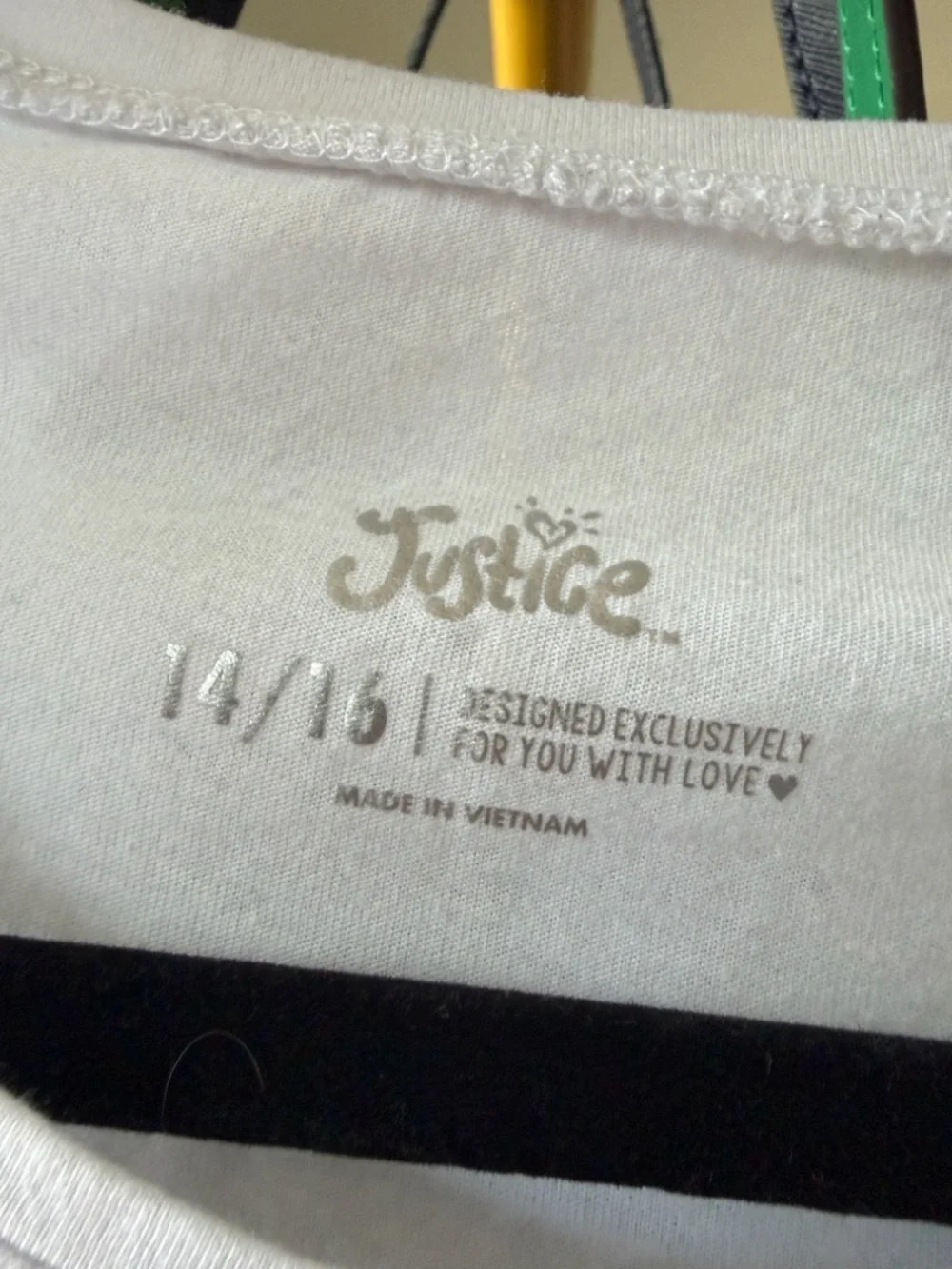 Justice White Tee with 4 leaf clover Detail size girls 14-16